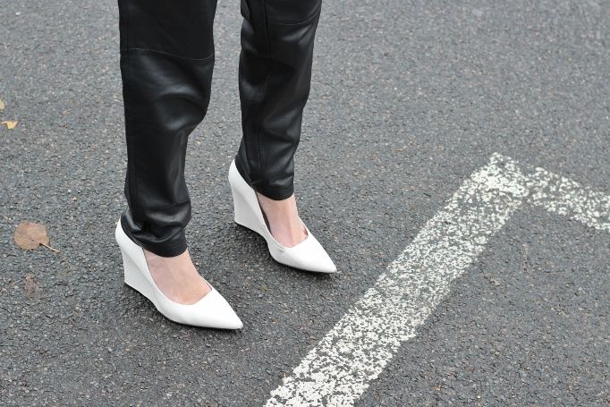 Camille over the Rainbow - baggy leather Camille over the Rainbow - baggy leather