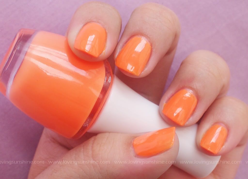 NAILS: Orange Sherbet tips