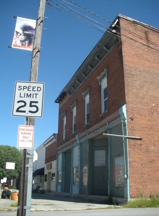 73110_1425916774591_1432920033_30892283_2859167_n.jpg