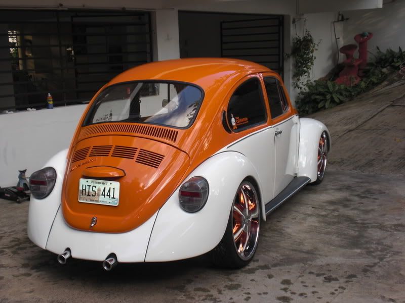 http://i1098.photobucket.com/albums/g372/stoney2681/VW%20Beetle%20BOB/Orangeandwhite.jpg