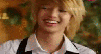 Youngmin laughing Image