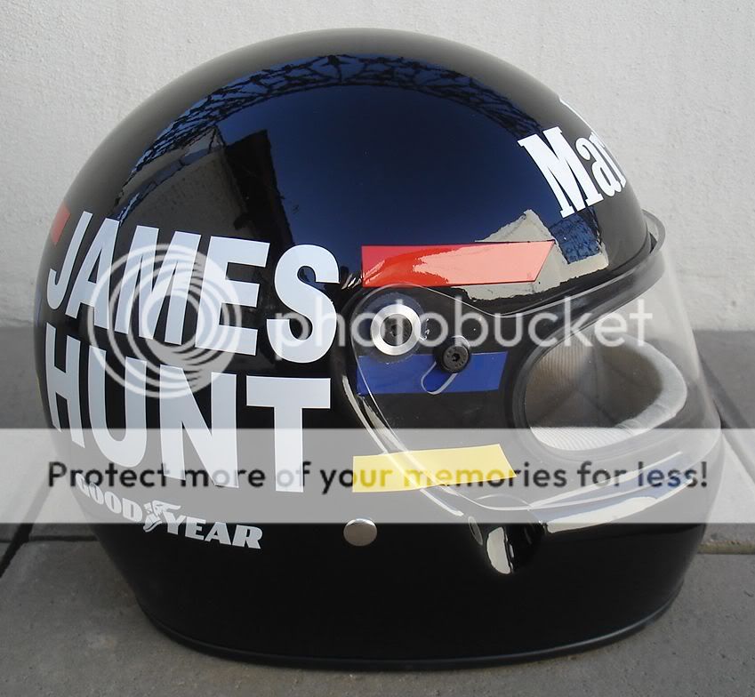 JAMES HUNT 1976    Excelent Replica Helmet    Full Size 11 Scale 