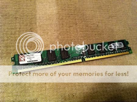   D12864E40 PC2 4200 533MHz DDR2 Low Profile Desktop PC Memory  